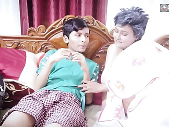 Hindi Audio: Chodna Sikhaya's condomless lovemaking encircling Jawan Pote ko Bade Bade Dudhwali