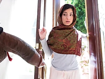 Nadia Ali & Jovan Jordan get ultra-kinky with each other as they help the hijab-dressed in teen to the vicinity