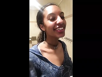 Watch this Ethiopian damsel go horny as she detects her true colors