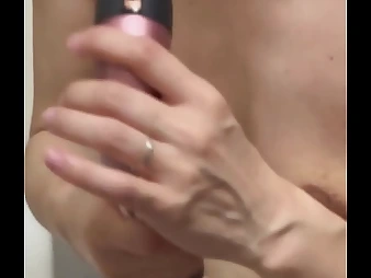 Non-participant Youuu2's beautifully shaped poons juggle after a devoted Asian bath session