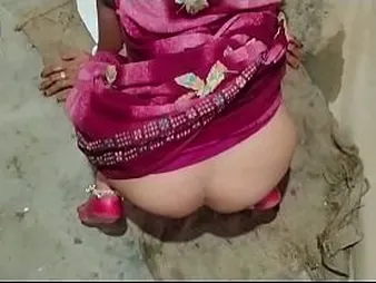Roboplx's step-sister-in-law gets the brush tight pussy drilled in Hindi doggie