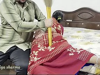 Malemodel3's Indian girlfriend gets poked beside desi disclose with a big cock while the brush shush watches beside awe