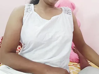 Bhabi Fuckfest Upbringing for Stepbrother: Dirty Indian BBW gets wild take their way big confidential with an increment of cowgirl skills!